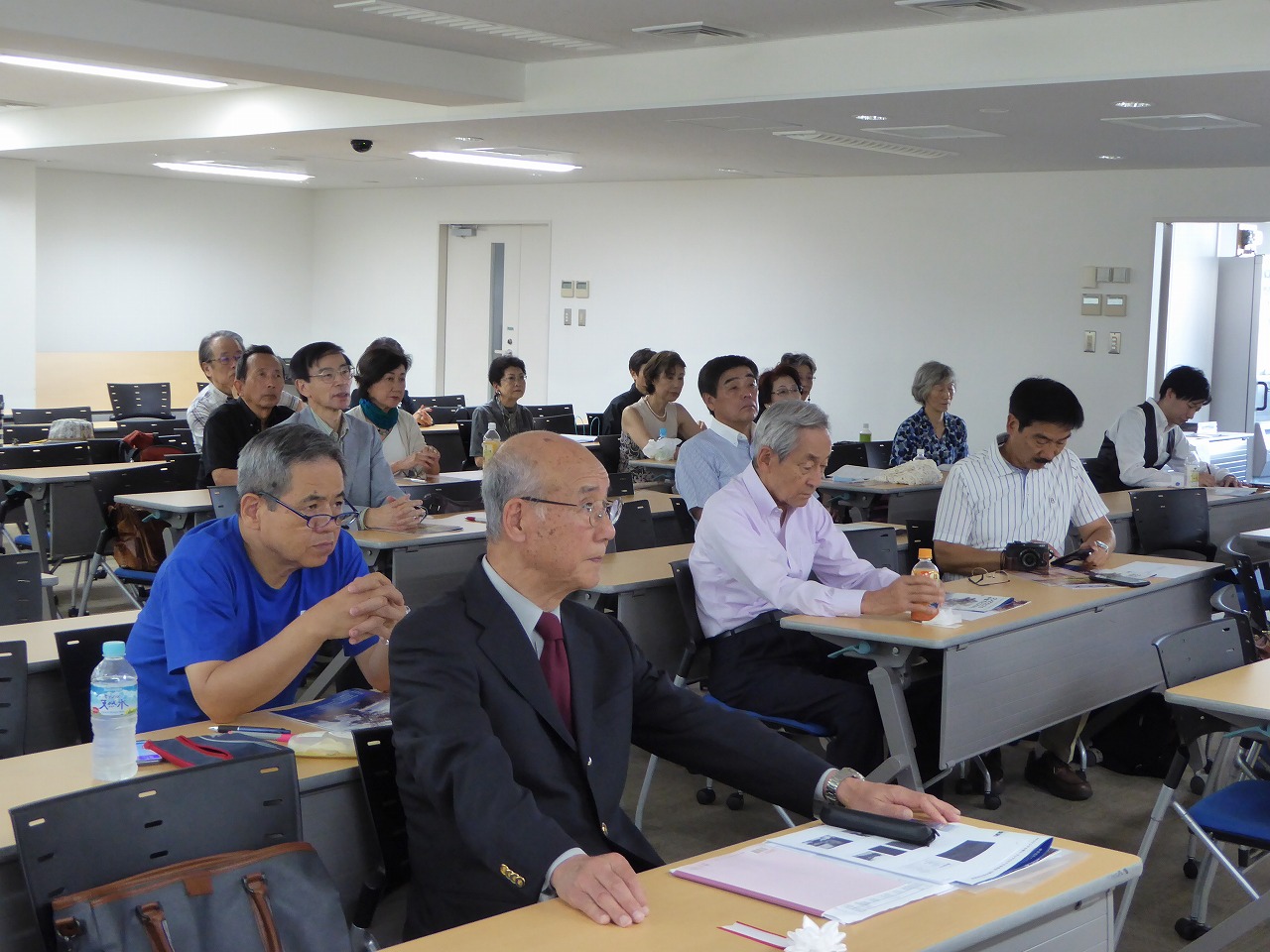 10周年記念講演会「会場」